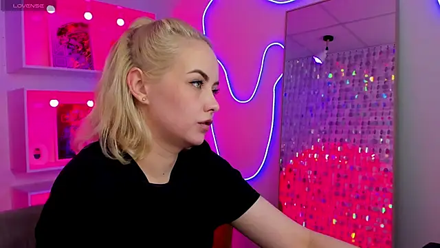 StephanieSweety's Live XXX Chat