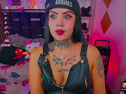 LauriInk1 Live XXX-chat