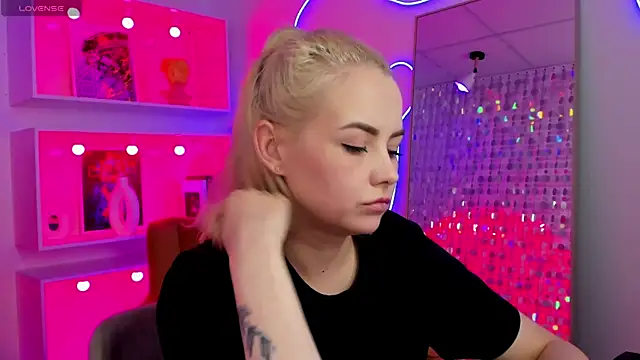 StephanieSweety: онлайн-секс-чат