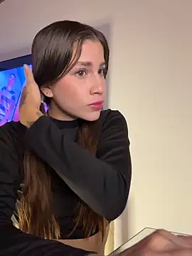 LynnSam_ Chat XXX in diretta