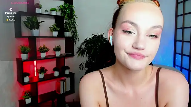 Ida_FaneStain – Naživo XXX chat