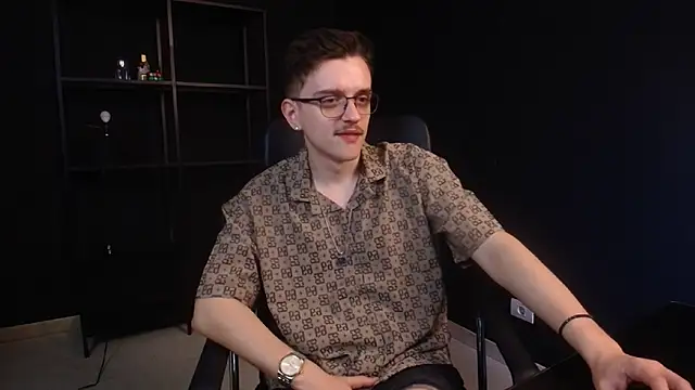 FelixStarkk 现场XXX聊天