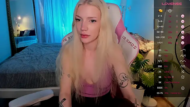 AnyaTaylor_ Live XXX-chat