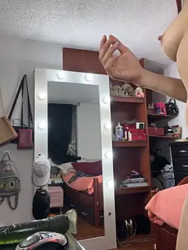 MariamGray1 – Naživo XXX chat
