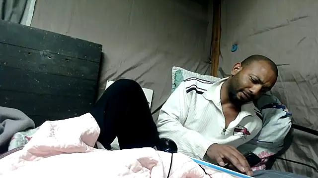 Chatroom XXX en direct de Camodick