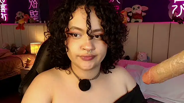 צ'אט XXX בשידור חי של _sarahRose