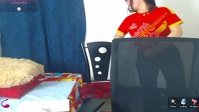 V_ALERY's Live XXX Chat