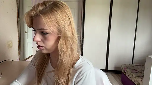 ScarlettRosyn Webbikameraesitys