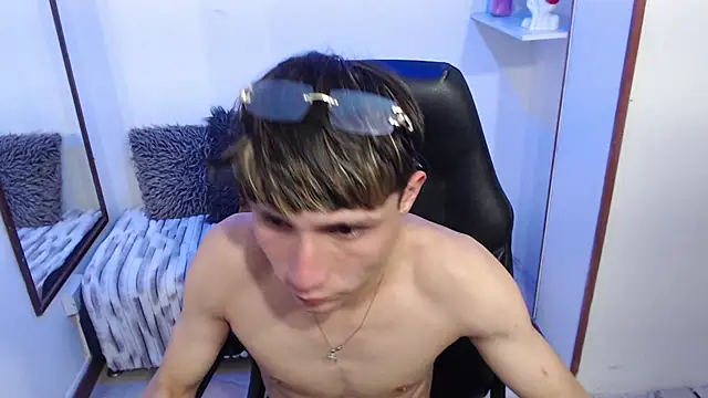 Yao_23 Webcam Show