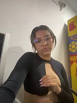liahot69: απευθείας συνομιλία ΧΧΧ