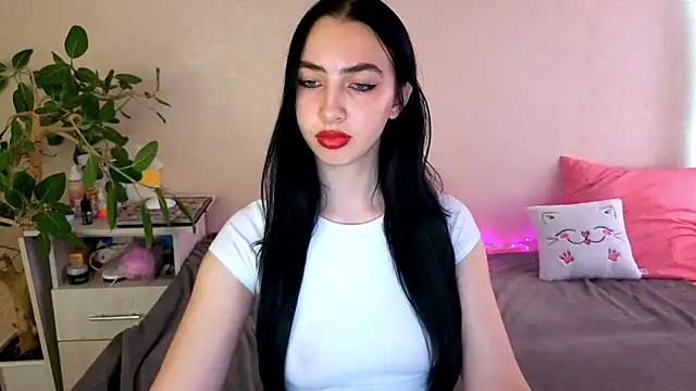 WildKittenX_ Chat XXX in diretta