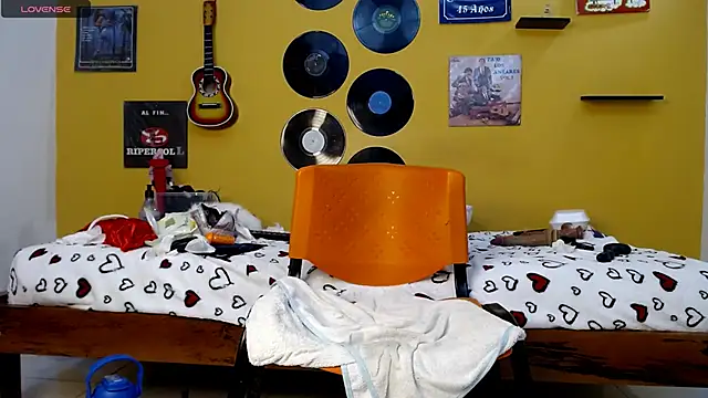 lilithevil32 现场XXX聊天