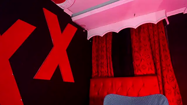 abrilbigcock Live XXX-Chat