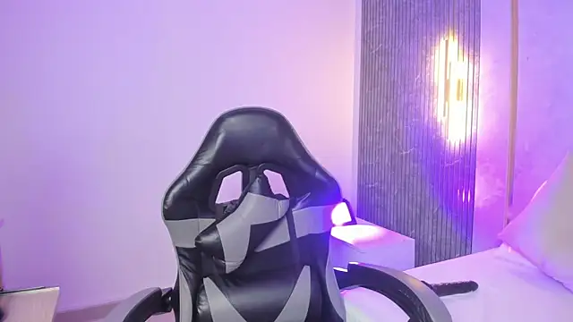 Živý XXX chat evelin_villan