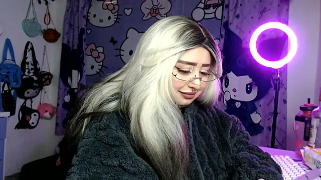 lussyevans24 Live XXX-chat