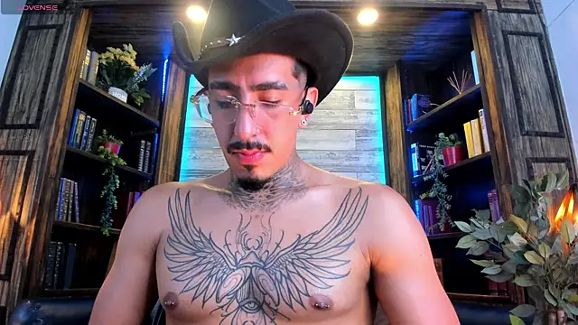 Donovan_Desmond Chat XXX in diretta
