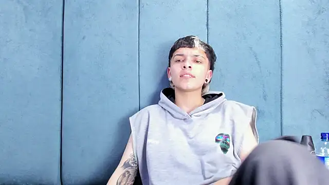 Megan_Thompson_'s Live XXX Chat