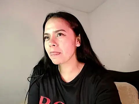 Онлайн чат XXX megan_star01
