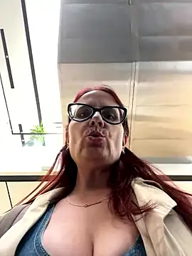 חדר צ'אט בשידור חי של NataKitten