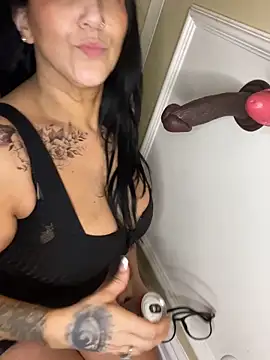 LittleMissEeve XXX чат на живо