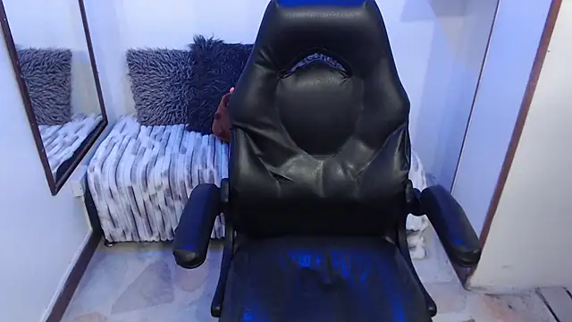 Chat XXX ao vivo de Yao_23