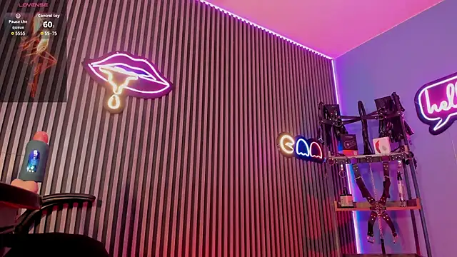 Вебкам-шоу Maximoking26