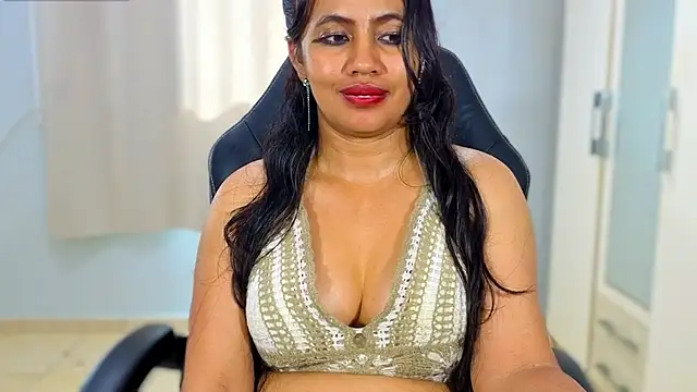 FannyXhot Adlı Modelin Web Kamerası Şovu