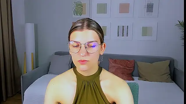 AnnaThorne Chat XXX in diretta