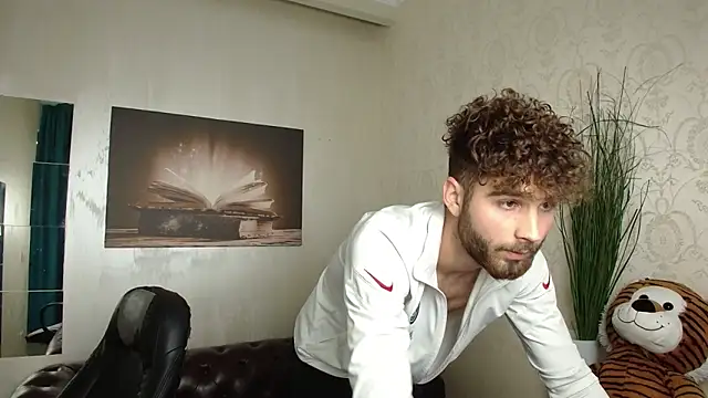KyloEast Live XXX-Chat