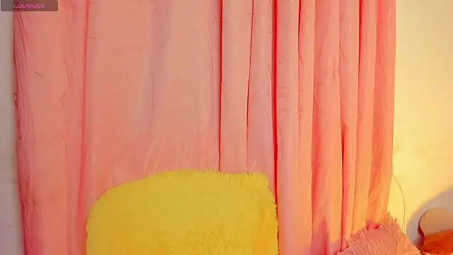 Alanaloiiss_'s Live XXX Chat
