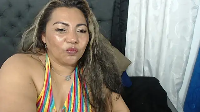 dihayara's Webcam Show