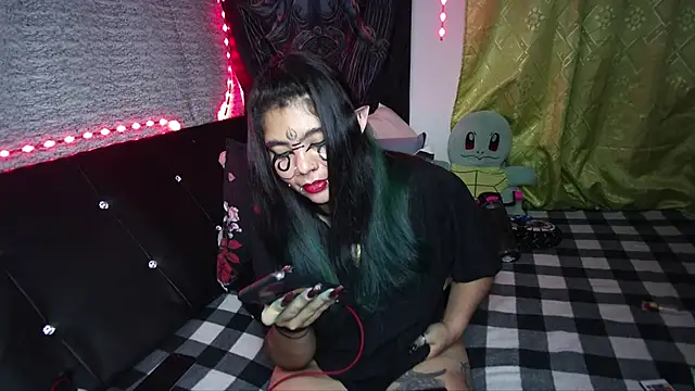Eta_carinae's Live XXX Chat
