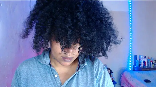 Chatroom XXX en direct de cherry_cleou