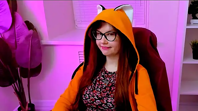 CarolGiggly's Live XXX Chat