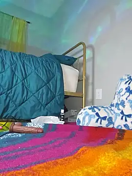 oliviaprettypussy's Webcam Show