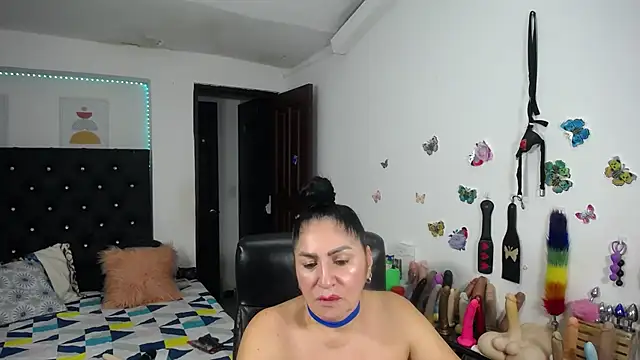 mature_bigboobs10 live XXX chat