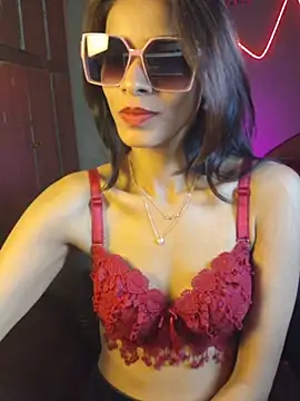 Chat +18 de Ivy_the_goddess ao vivo