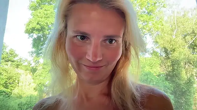 s-te-fan-i – Kamerová šou