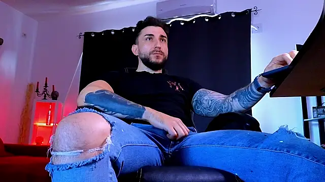 MightyAaron66 Adlı Modelin Web Kamerası Şovu