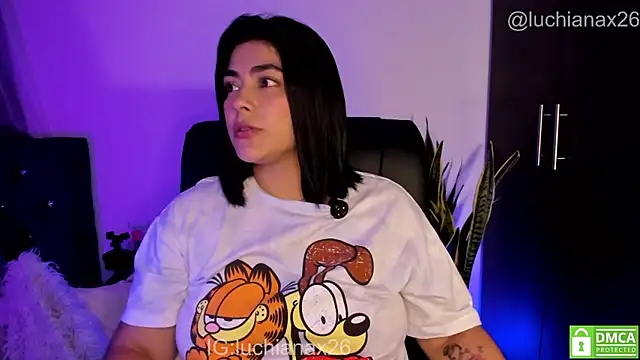 Živý XXX chat lucy26_