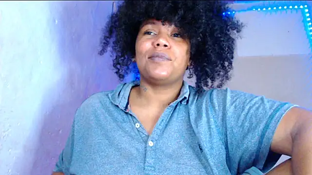 Chat XXX en directo de cherry_cleou