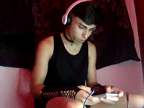 andrytedu_20 Webcam Show