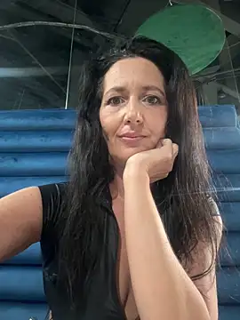 SkylerAura Webcam-Show