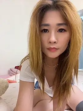 Chat XXX en directo de okgirl_23