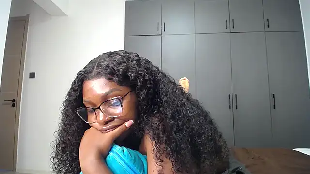 Pretty_Liya08 – Live XXX-chat