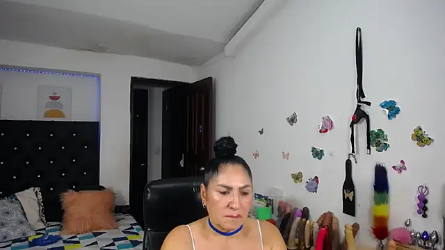 Webkamerová show mature_bigboobs10