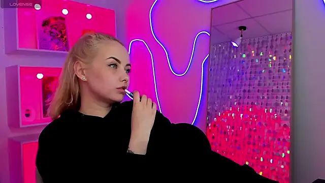 StephanieSweety Chat XXX live