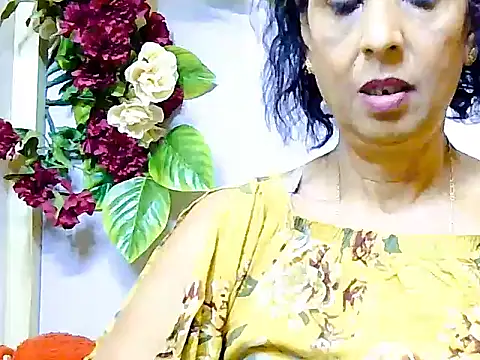 Hot_queen58 webkamerás műsora