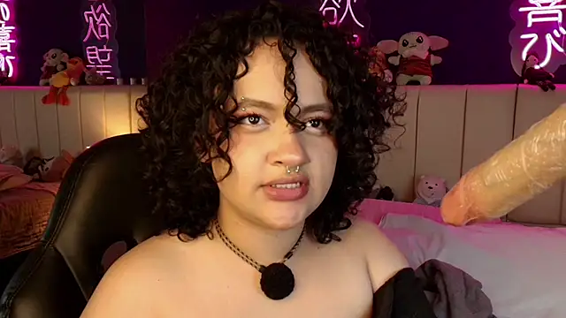 _sarahRose élő XXX-chatje