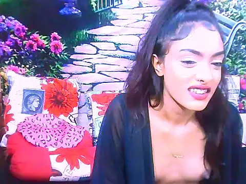 Онлайн чат XXX IndianPretty14u2Luv